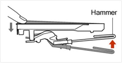 When the key is depressed: The hammer rises sharply for a touch response comparable to that of a piano.